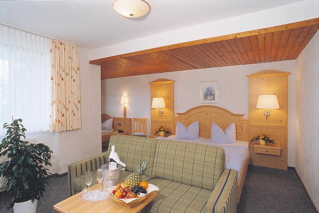 Ginsberger Heide Hotel Hilchenbach Phòng bức ảnh
